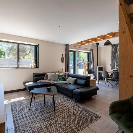 Grand Gite, Sauna - Les Hangars Apartment